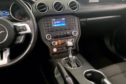 2015 Ford Mustang V6