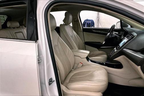 2017 Lincoln MKC Reserve