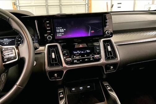 2022 Kia Sorento Hybrid S