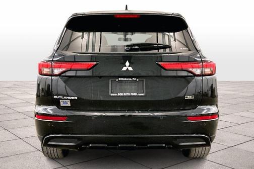 2023 Mitsubishi Outlander SE Black Edition