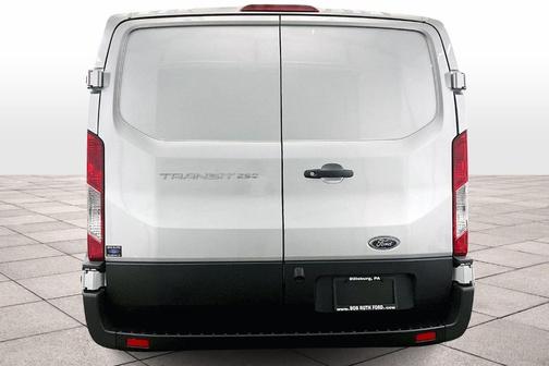 2025 Ford Transit-250 