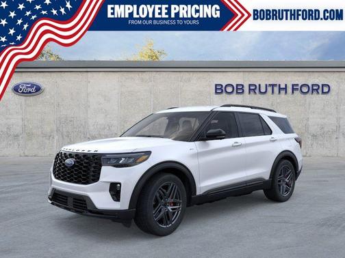 Star White 2026 Ford Explorer ST-Line