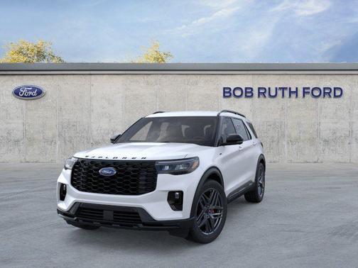 Star White 2026 Ford Explorer ST-Line