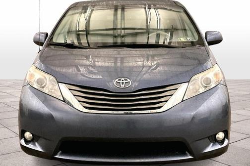 2014 Toyota Sienna XLE