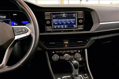 2022 Volkswagen Jetta 1.5T SE