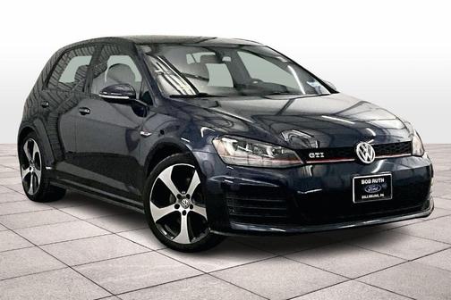 2016 Volkswagen Golf GTI 2.0T SE 4-Door