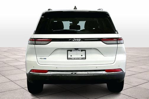 2023 Jeep Grand Cherokee 4xe Base
