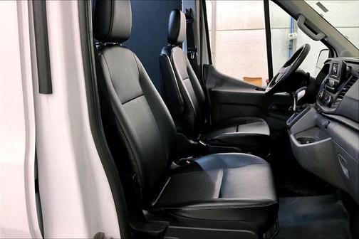 2023 Ford Transit-250