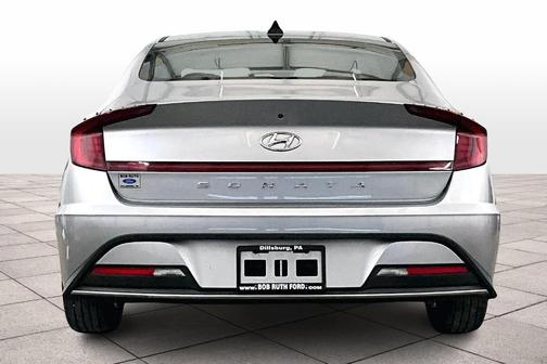2021 Hyundai SONATA SE