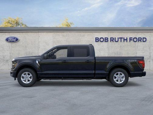 Agate Black Metallic 2026 Ford F-150 XLT