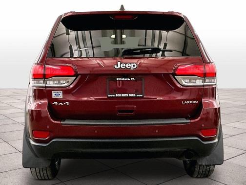 Velvet Red 2020 Jeep Grand Cherokee Laredo