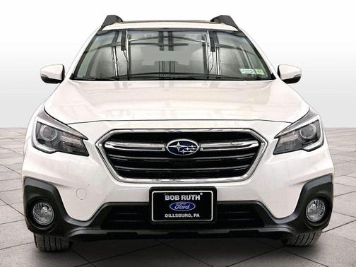 Crystal White Pearl 2019 Subaru Outback 2.5i Limited