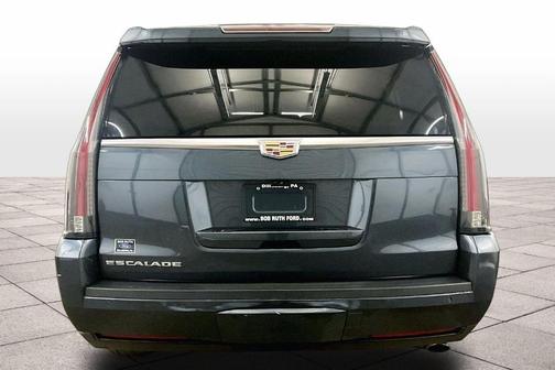 2019 Cadillac Escalade ESV Luxury