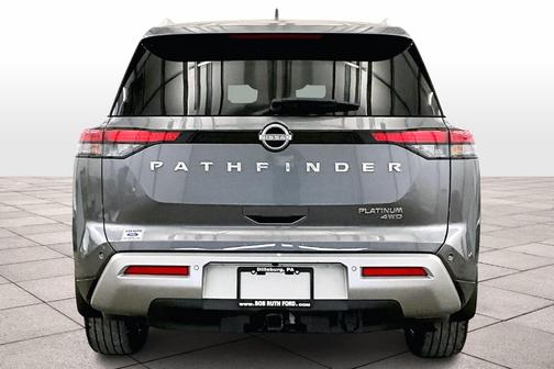 2022 Nissan Pathfinder Platinum