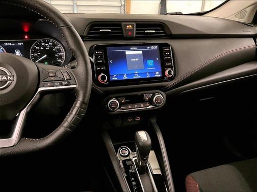 Electric Blue Metallic 2024 Nissan Versa 1.6 SR