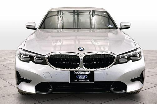 2019 BMW 330 i xDrive