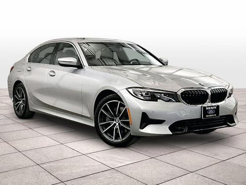 Glacier Silver Metallic 2019 BMW 330 i xDrive