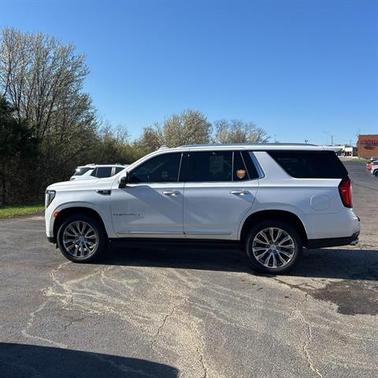 White Frost Tri-Coat 2021 GMC Yukon Denali