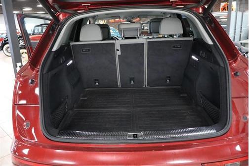 2018 Audi Q5 2.0T Prestige