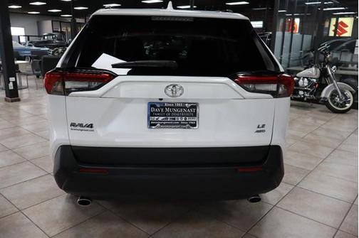 2023 Toyota RAV4 Hybrid XLE
