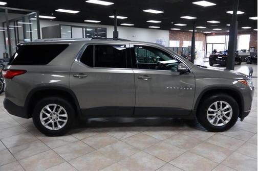 2018 Chevrolet Traverse LT Cloth