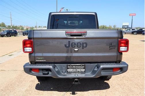 2023 Jeep Gladiator Sport
