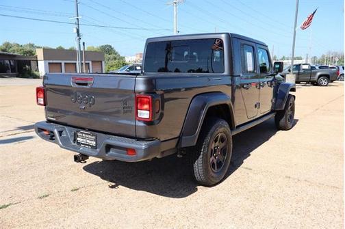 2023 Jeep Gladiator Sport