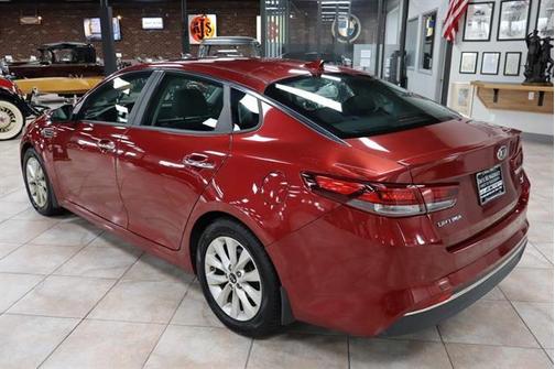 2018 Kia Optima S
