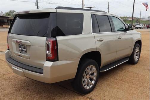 2017 GMC Yukon SLT
