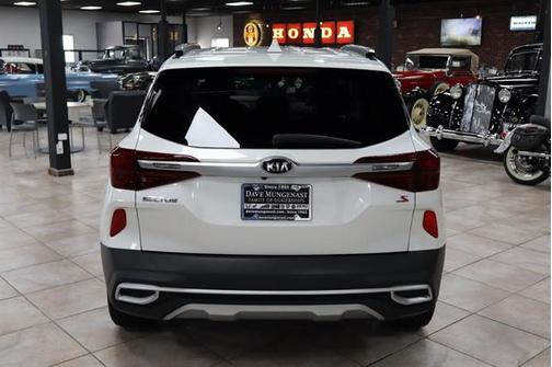 2021 Kia Seltos S