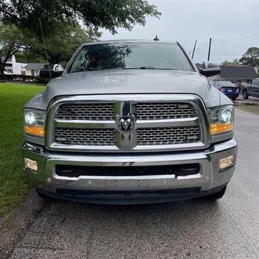 Bright Silver Clearcoat Metallic 2018 RAM 2500 Laramie