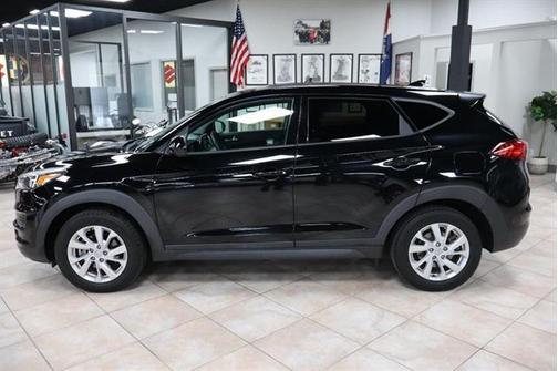2019 Hyundai TUCSON SE
