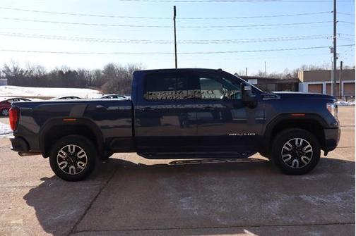 2021 GMC Sierra 2500 AT4