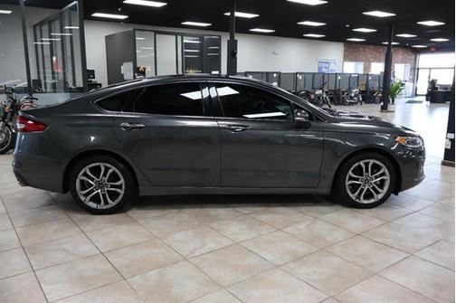 2019 Ford Fusion SEL