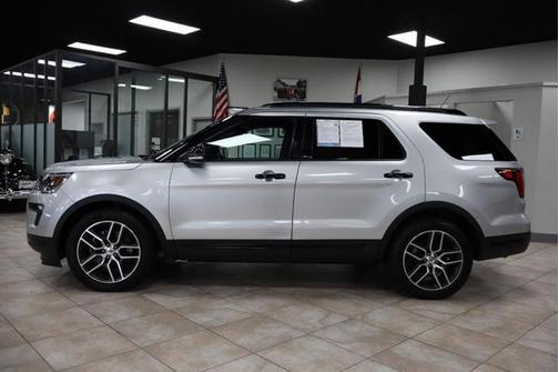 2019 Ford Explorer sport