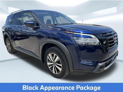 Deep Ocean Blue 2024 Nissan Pathfinder SL