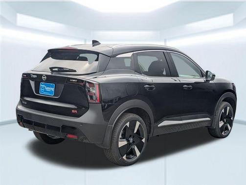Super Black 2026 Nissan Kicks SR