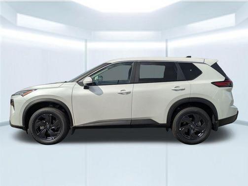 Everest White P 2026 Nissan Rogue SV