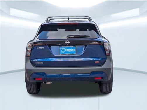 Deep Blue Pearl 2026 Nissan Kicks SR