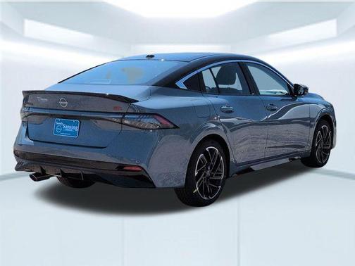 2t Gry Blk Roof 2026 Nissan Sentra SR