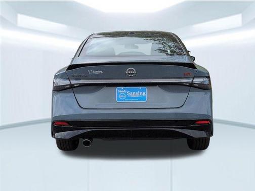 2t Gry Blk Roof 2026 Nissan Sentra SR