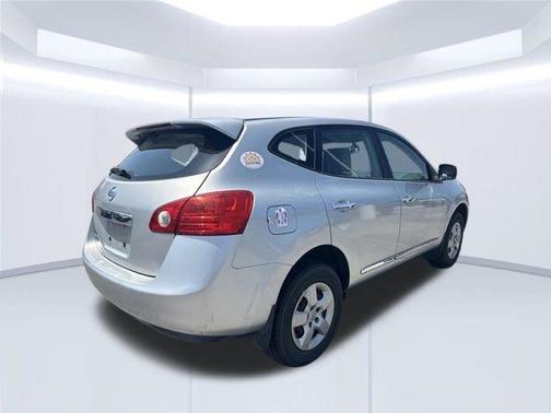 Brilliant Silver Metallic 2013 Nissan Rogue S