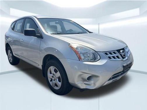 Brilliant Silver Metallic 2013 Nissan Rogue S