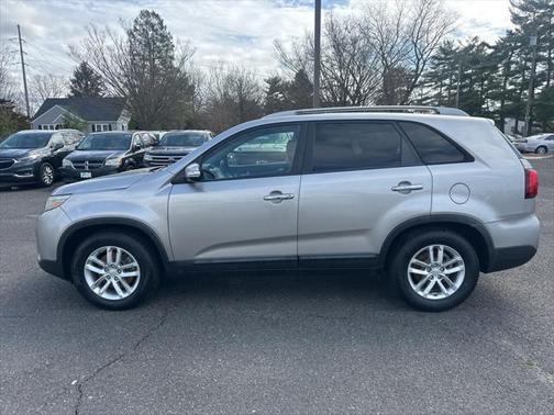 2015 Kia Sorento LX