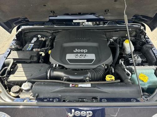 2013 Jeep Wrangler Sahara