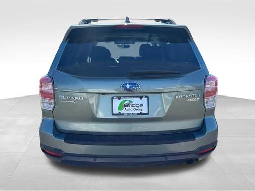 2017 Subaru Forester 2.5i Touring