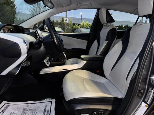 2017 Toyota Prius Prime Premium