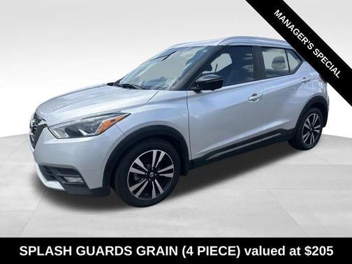 2020 Nissan Kicks SR