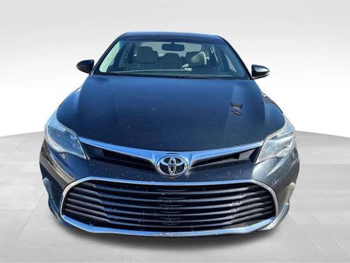 2016 Toyota Avalon XLE Plus