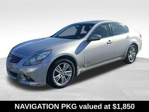 2013 INFINITI G37x Base